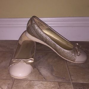 Guess Comfort Flats