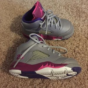 girl jordan shoes