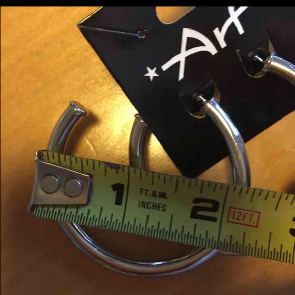 SOLD NWT BRAZIL HOOPS EARINGS - Picture 2 of 2