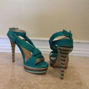 Luichiny Nubuck Green Heels
