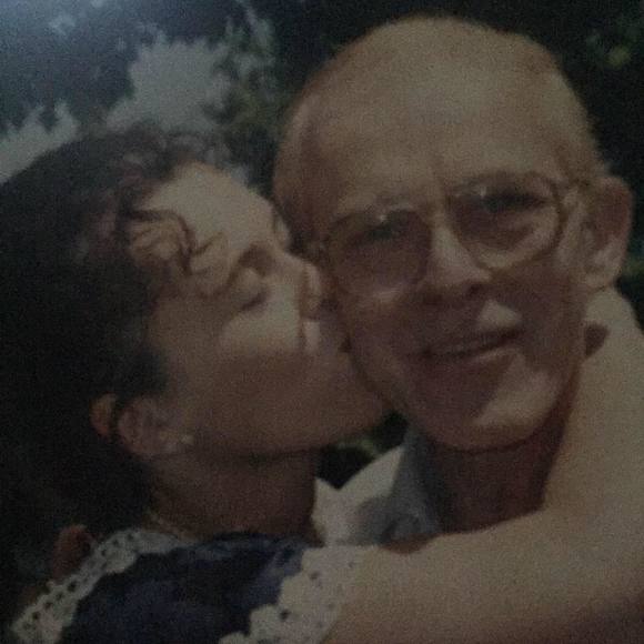 Meet your Posher, Paula