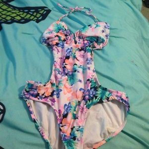 Op one price swimsuit