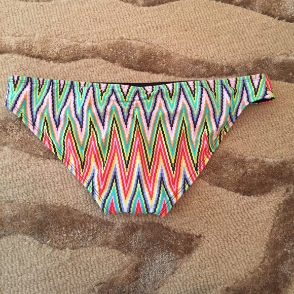 L*Space Multi Colored Zig Zag Bottoms - image 3