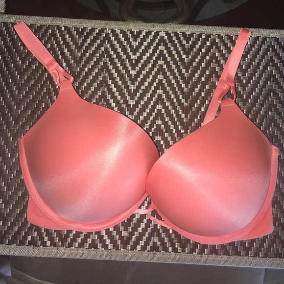 Not for sale. 34D Victoria's Secret Miraculous Bra