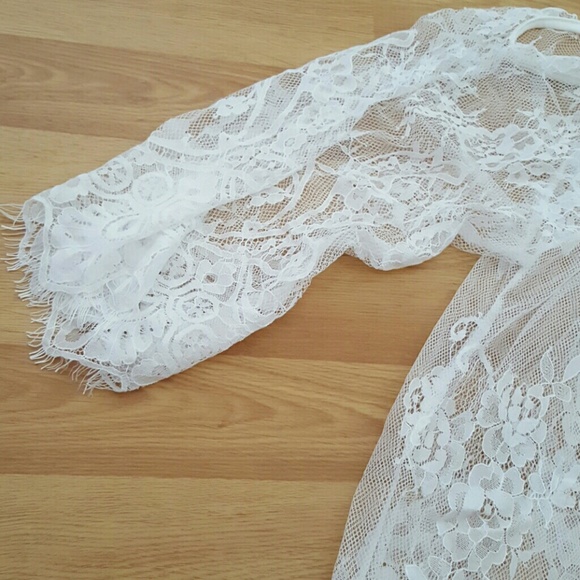 Gorgeous Lace Beach Cover - Picture 4 of 4
