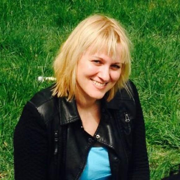 Meet your Posher, Elena