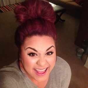 Meet your Posher, Kylee