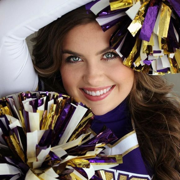 Meet your Posher, Brittney