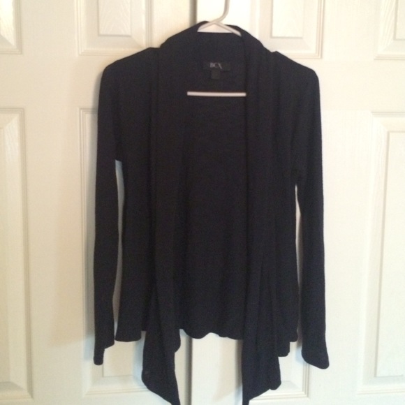 Cardigan sweater. No buttons.