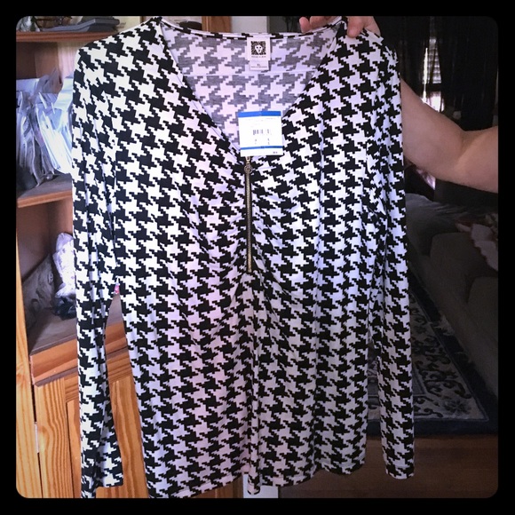 Anne Klein Tops - Brand new top with tags