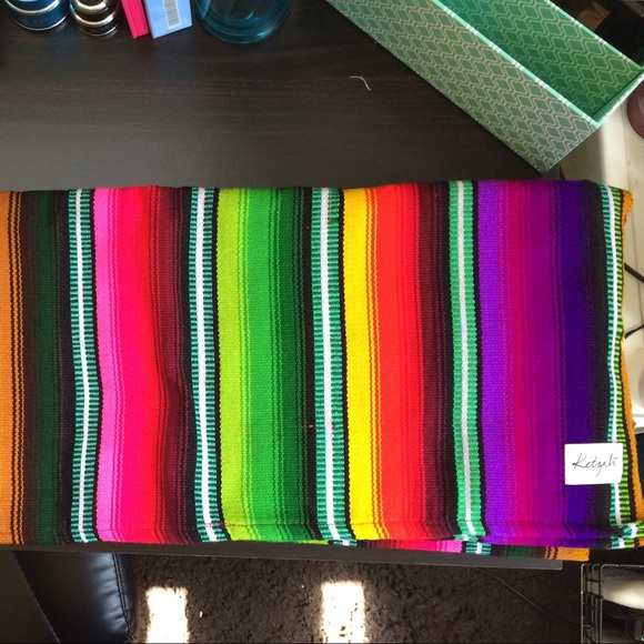 LAST ONE❗️HP! ∣ 🌞 Lem Beach Throw ∣ Large - Picture 2 of 3