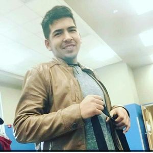 Meet your Posher, Eduardo