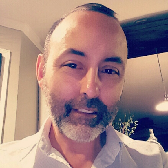 Meet your Posher, Jose