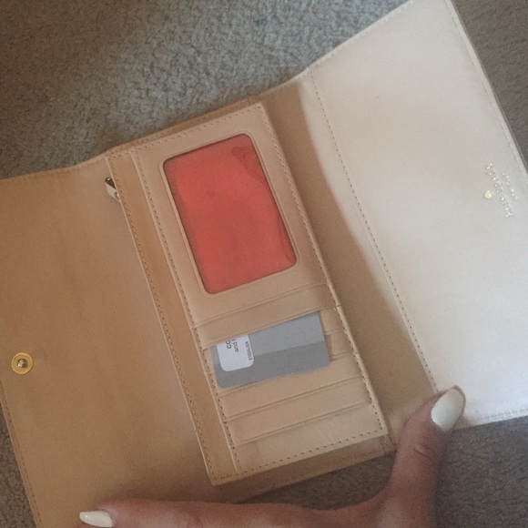 Kate spade wallet - Picture 2 of 3