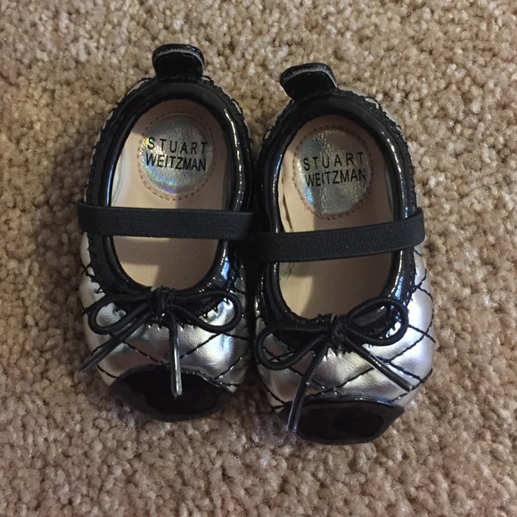 Stuart Weitzman baby girl shoes size 1 - Picture 1 of 2