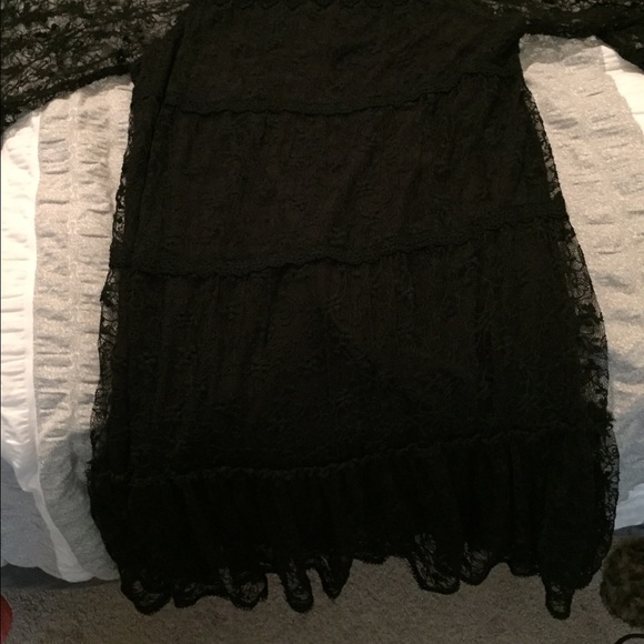 NWT - Picture 2 of 2