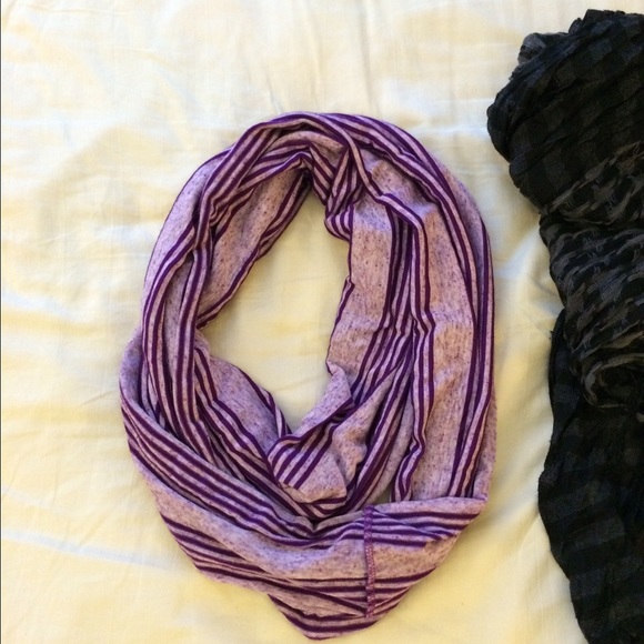 Scarf Bundle - Picture 2 of 4