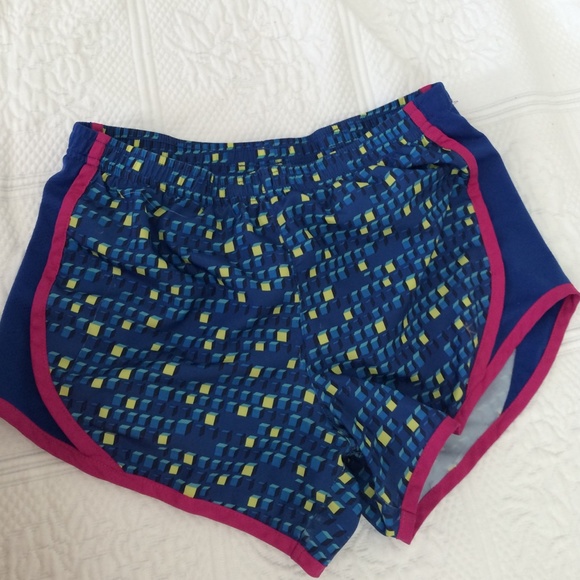 Athletic shorts