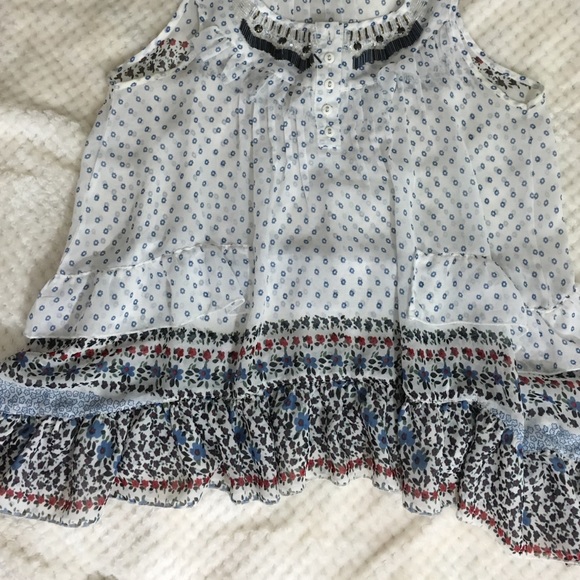 Charlotte Russe cool top😊 - Picture 3 of 4