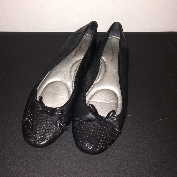 Black flat