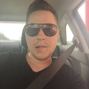 Meet your Posher, Chase