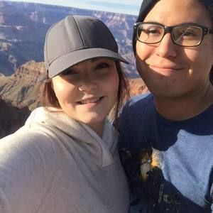 Meet your Posher, Lea