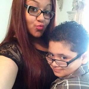 Meet your Posher, Yaritza