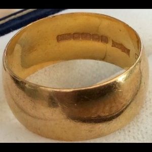 22k Gold Band Ring