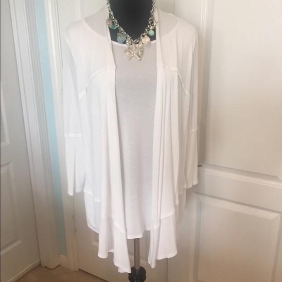 🌷 Peck & Peck Incredibly Soft White Top/Cardigan