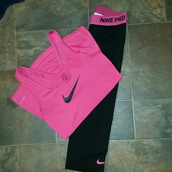 Nike pro set