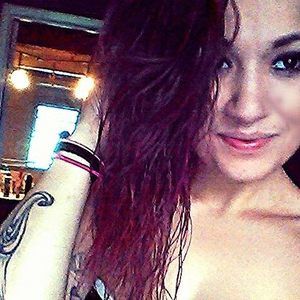 Meet your Posher, Hailey