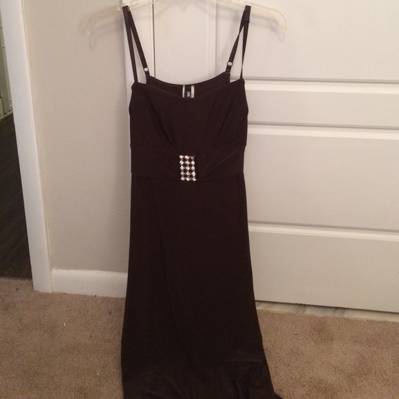 Brown Dress - Picture 1 of 1
