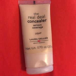 🚫SOLD🚫 Laura Geller Light Concealer