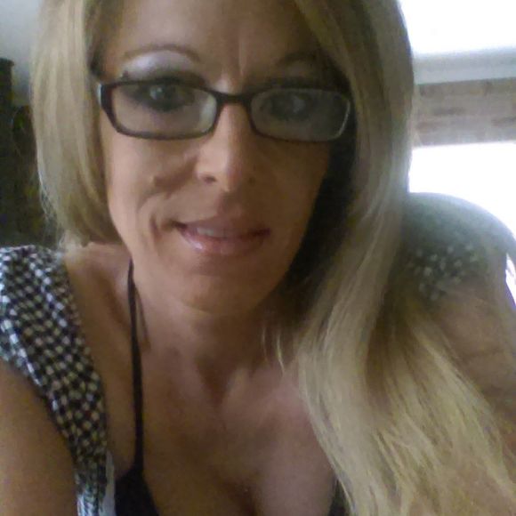 Meet your Posher, Robbin - Picture 1 of 1