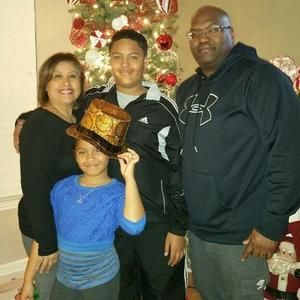 Meet your Posher, Elma