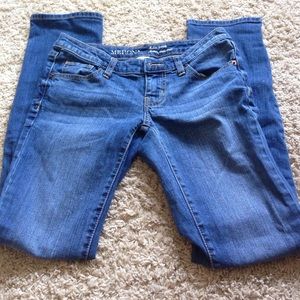 Medium wash skinny jeans