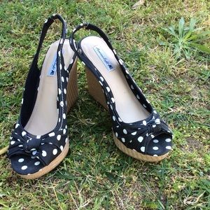 American Eagle polka dot wedges