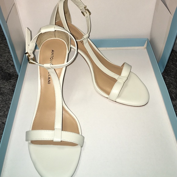 Antonio Melani Audrey T-Strap Dress Sandals