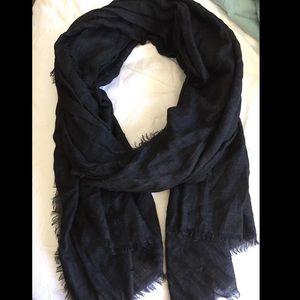 100% Wool Scarf
