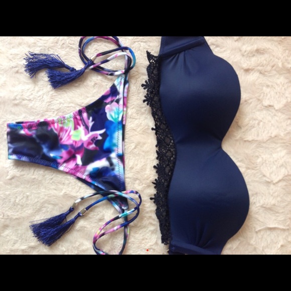 Beautiful Bikini!!!!! SUMMER SALE