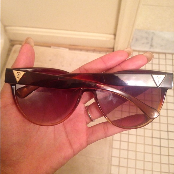 Cat Eye Sunglasses - Picture 2 of 3