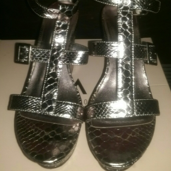 Wedges - Picture 4 of 4