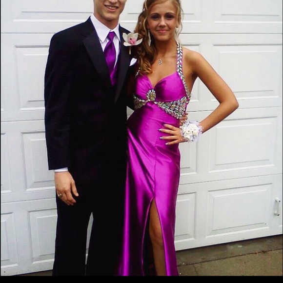 Prom dress size 0 worn once for maybe two hours