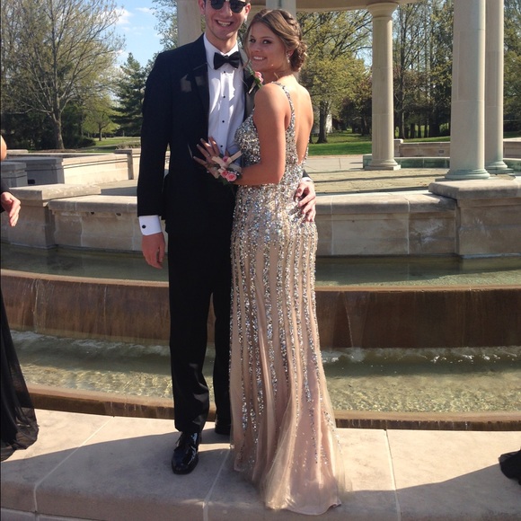 Stunning Prom/Formal Dress