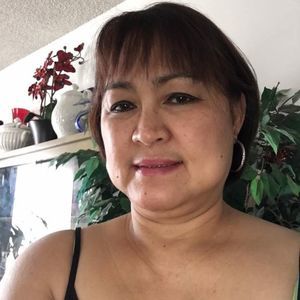 Meet your Posher, Claire