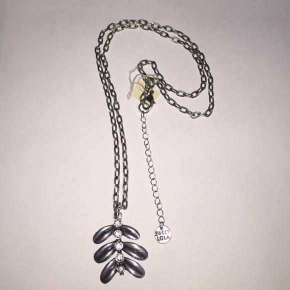 Silver necklace