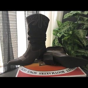 Brown leather/suede Rampage cowgirl boots 7 1/2