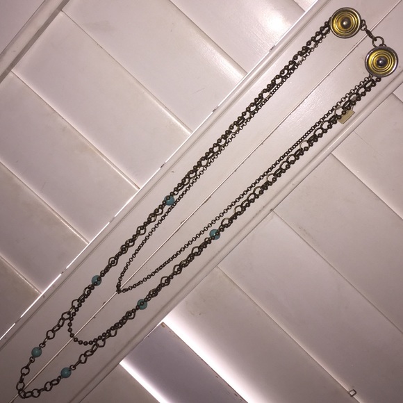 Elongated necklace