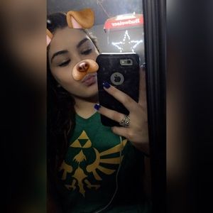 Meet your Posher, Julia