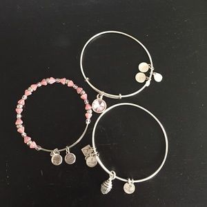 Bundle for Laurie!